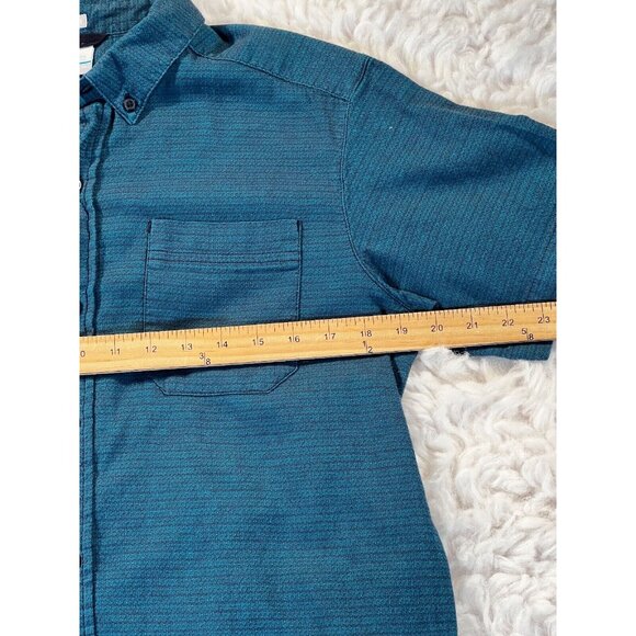 Columbia Mens Shirt Short Sleeve Sz Med Button Down Blue Striped Pocket Stretch - Picture 2 of 7